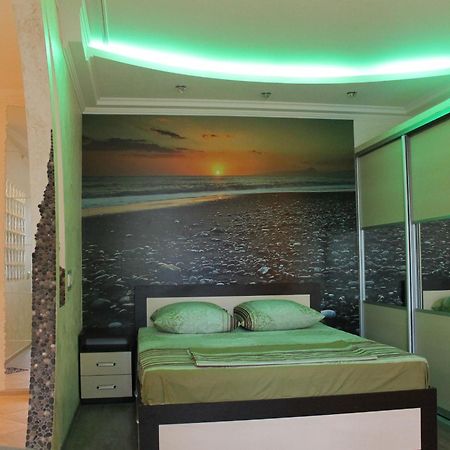 Comfortable Apartments Kryvyi Rih Exterior photo